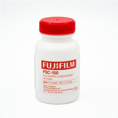 FUJIFILM Pastilles Anti Algues FSC-100 pour faire 100x5L  